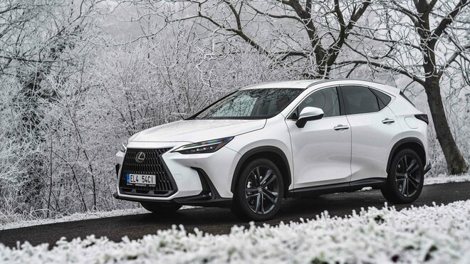 Lexus NX 450h+