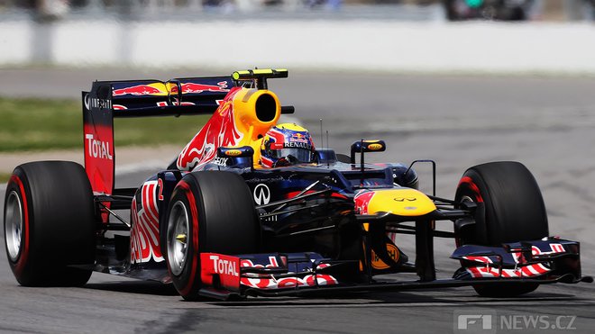 Webber je jedním z nejpovolanějších, kdo se může k otázce Red Bullu vyjádřit (záběr z GP Kanady 2012)
