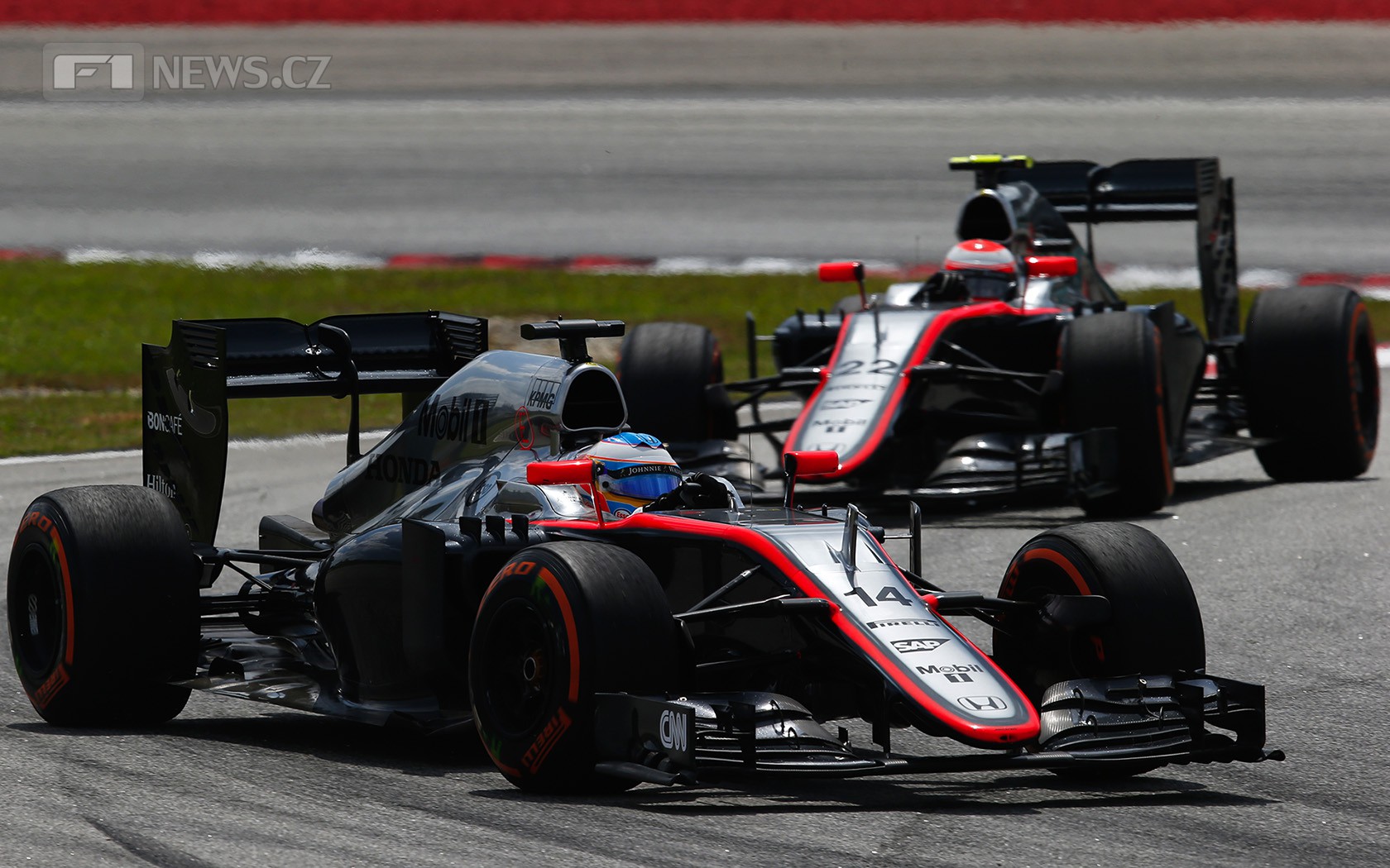 Pouhé čtyři body a předposlední místo v Poháru konstruktérů, tak špatnou sezónu McLaren dlouho nepamatuje.